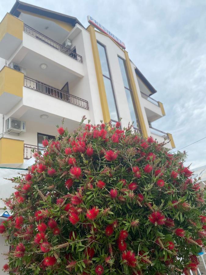 Hotel President โกเลม ภายนอก รูปภาพ