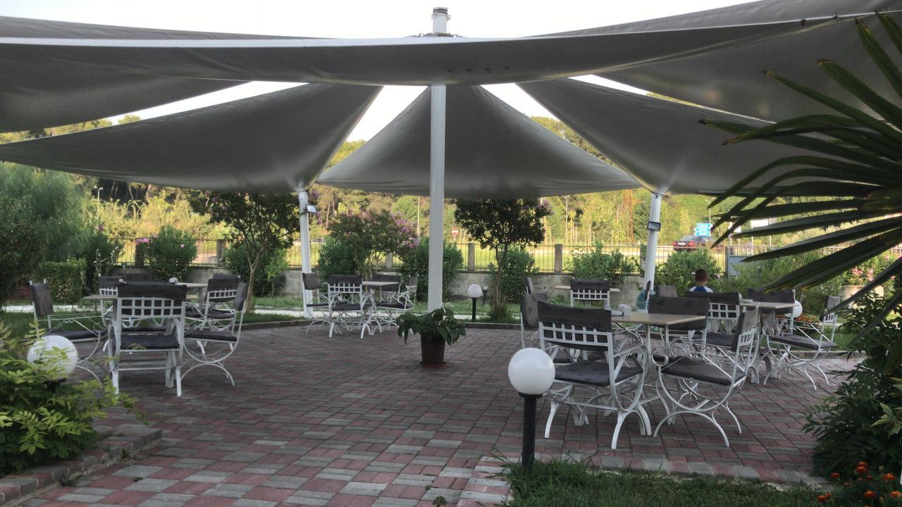 Hotel President โกเลม ภายนอก รูปภาพ